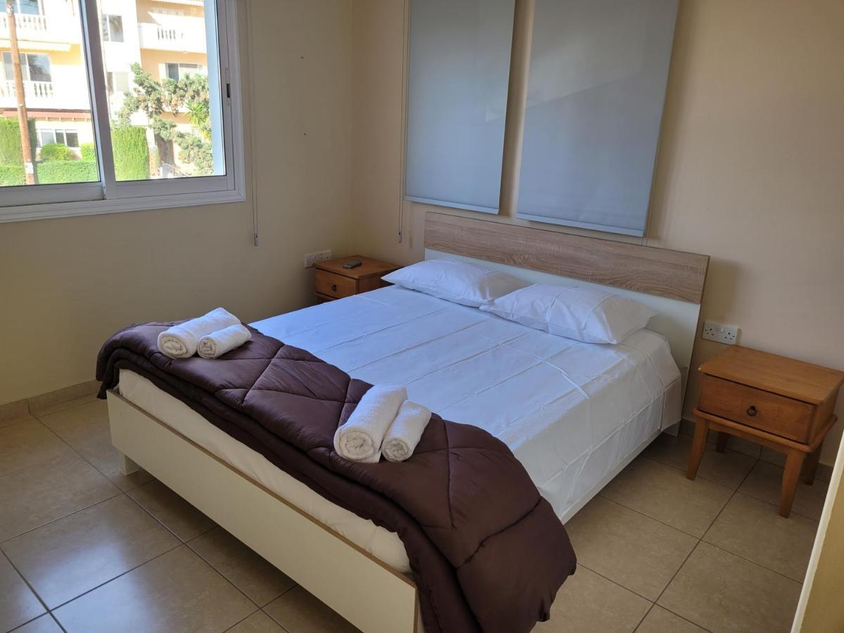 Elean Villa Paphos ภายนอก รูปภาพ