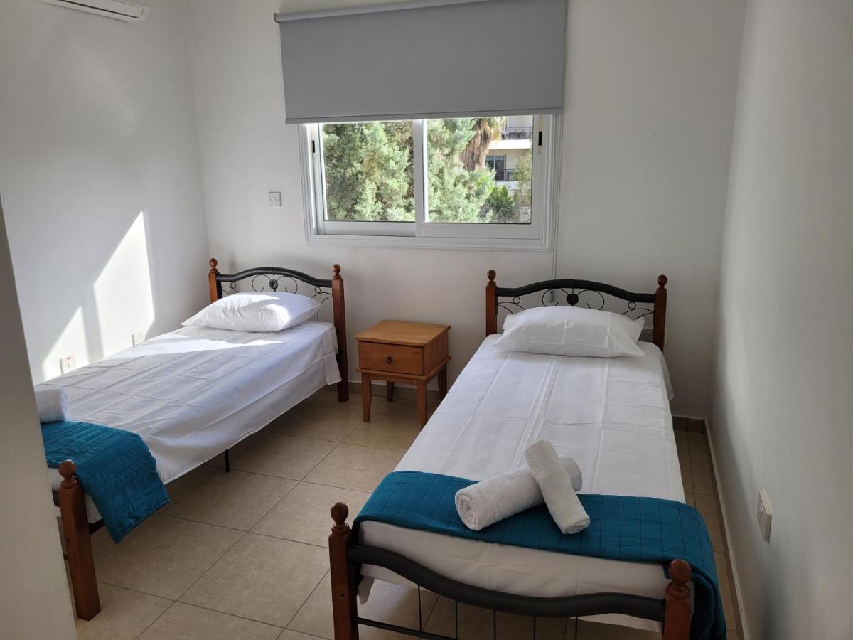 Elean Villa Paphos ภายนอก รูปภาพ
